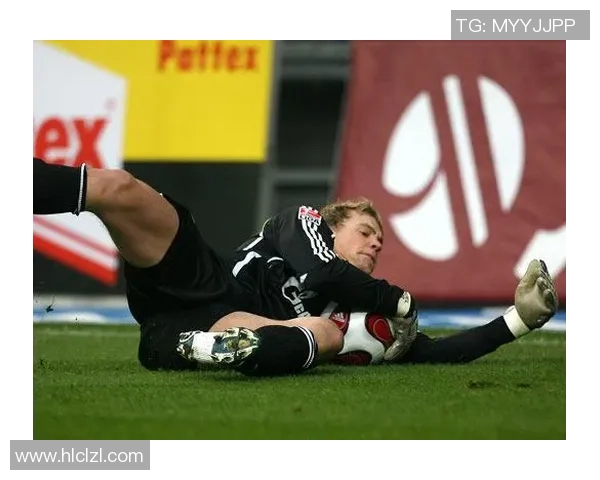 诺伊尔：从德国门神到世界顶级守门员的成长之路